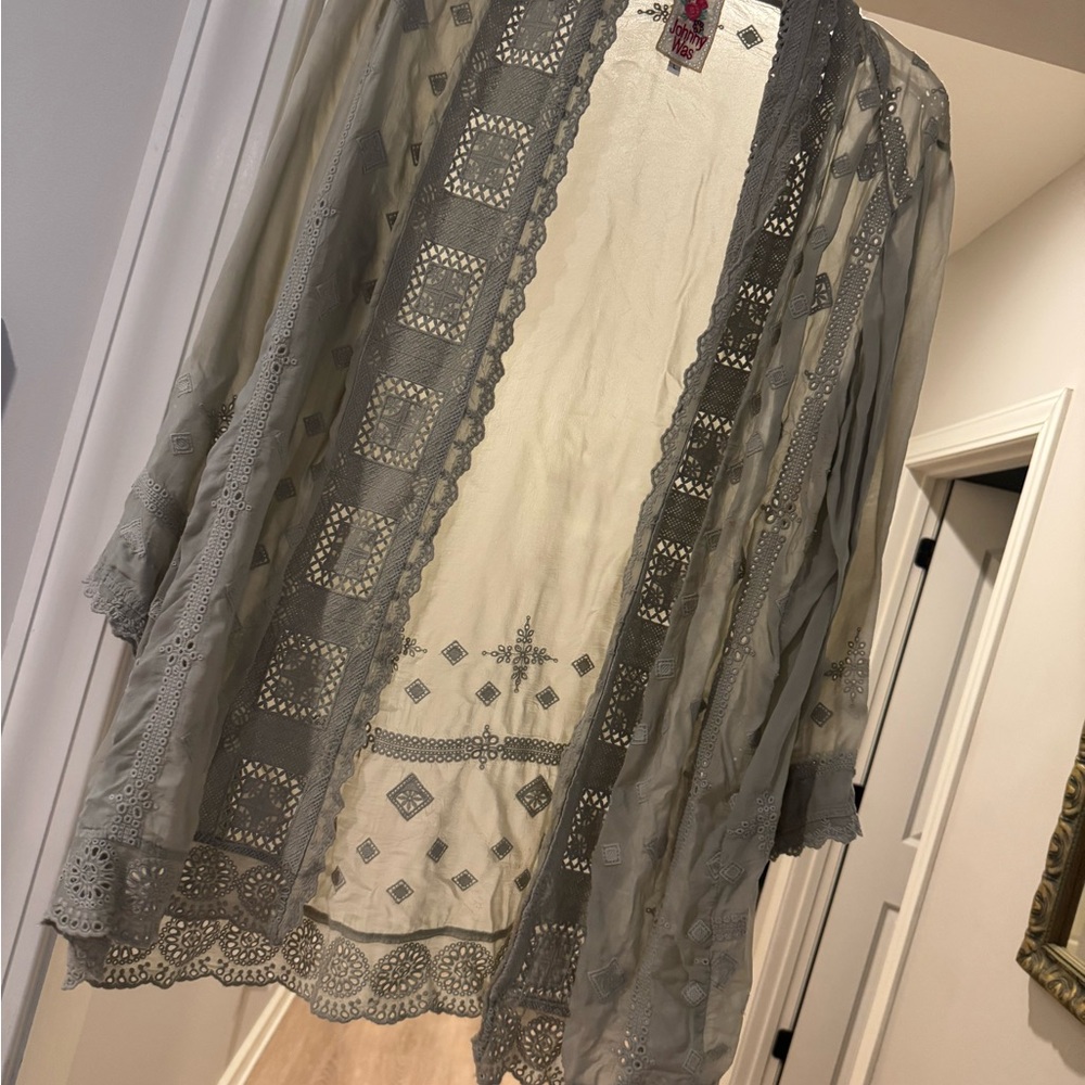 Johnny Was Light Gray Lace Kimono